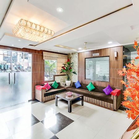 Capital O 32619 Hotel Sugar Palm グワーリヤル エクステリア 写真