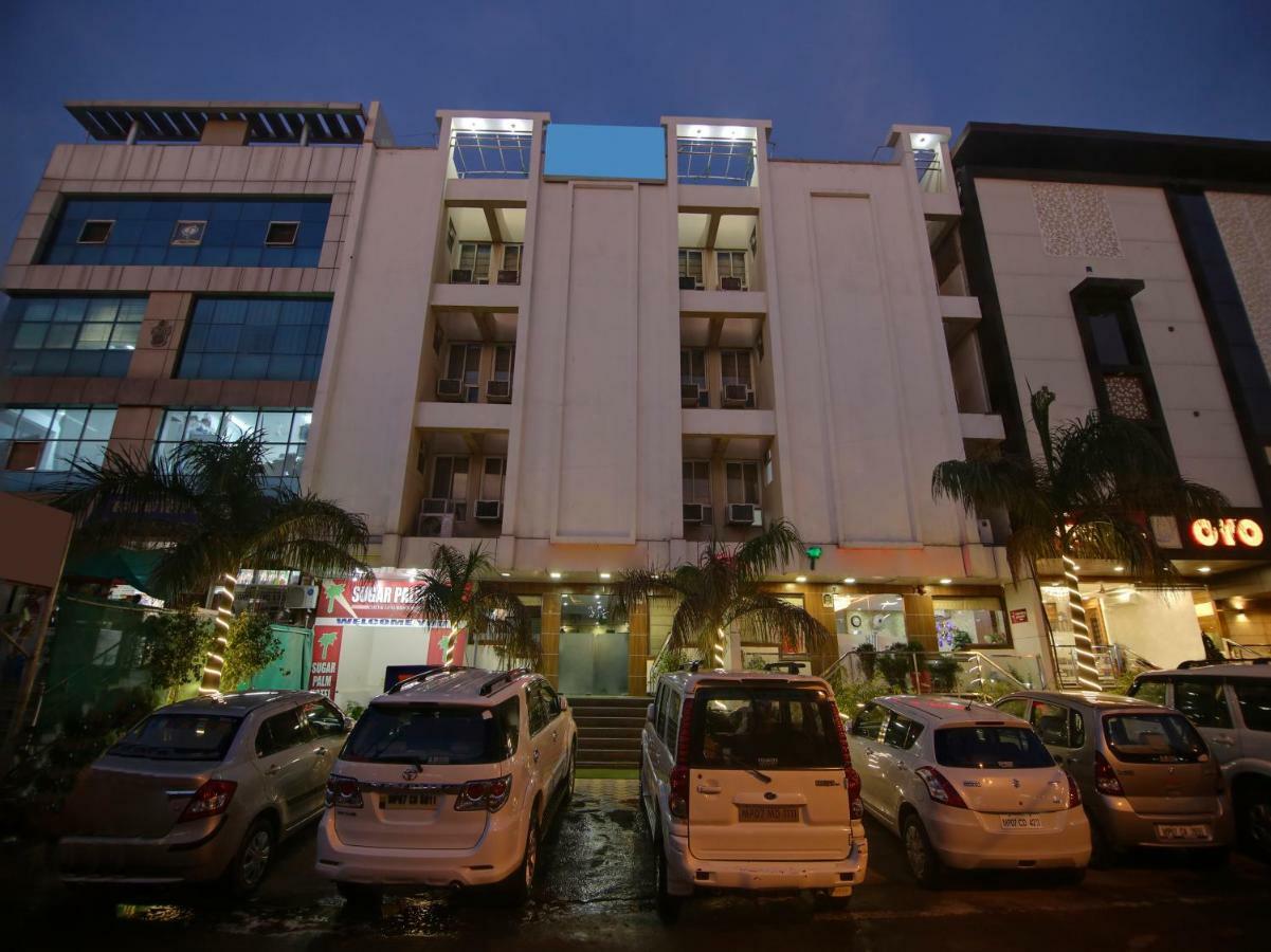 Capital O 32619 Hotel Sugar Palm グワーリヤル エクステリア 写真