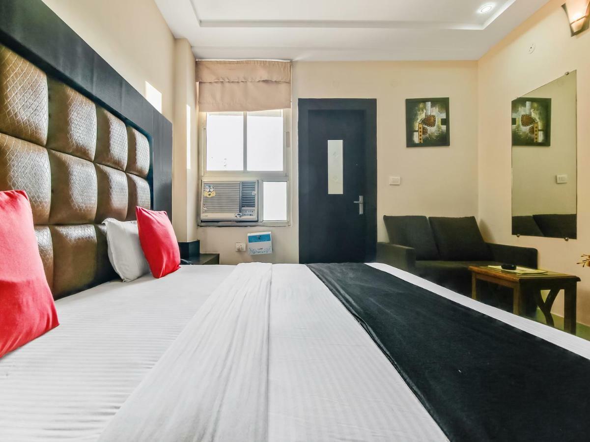Capital O 32619 Hotel Sugar Palm グワーリヤル エクステリア 写真