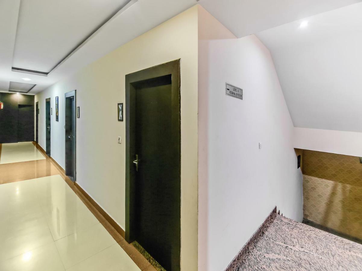 Capital O 32619 Hotel Sugar Palm グワーリヤル エクステリア 写真
