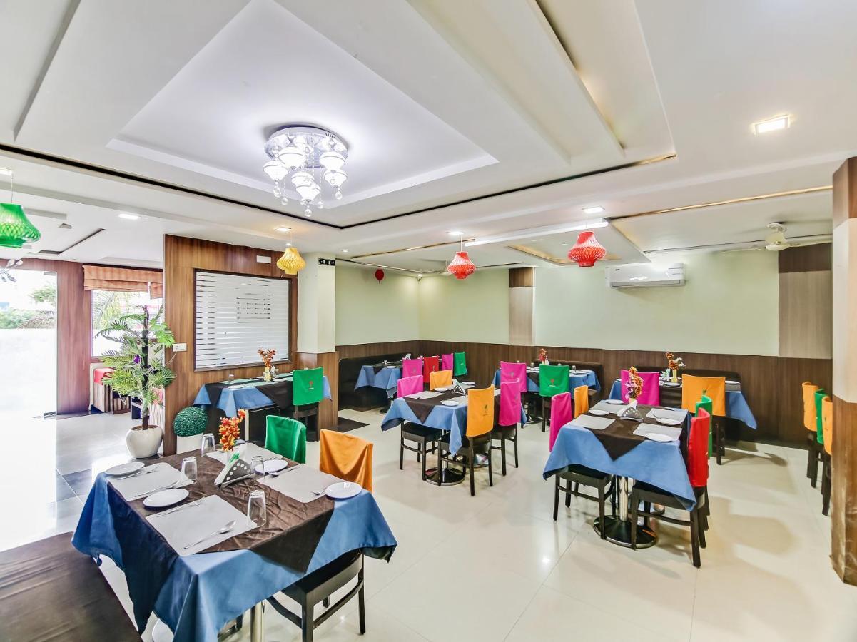 Capital O 32619 Hotel Sugar Palm グワーリヤル エクステリア 写真