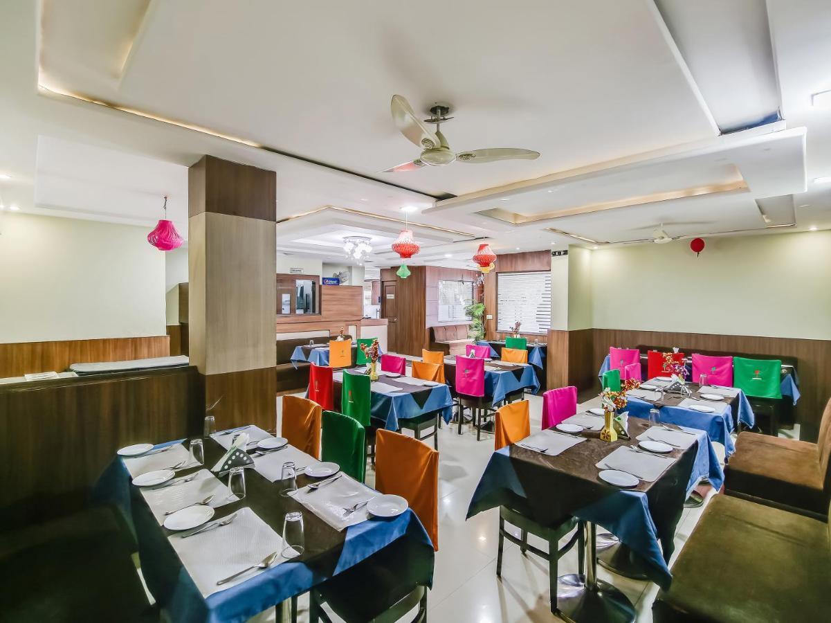 Capital O 32619 Hotel Sugar Palm グワーリヤル エクステリア 写真